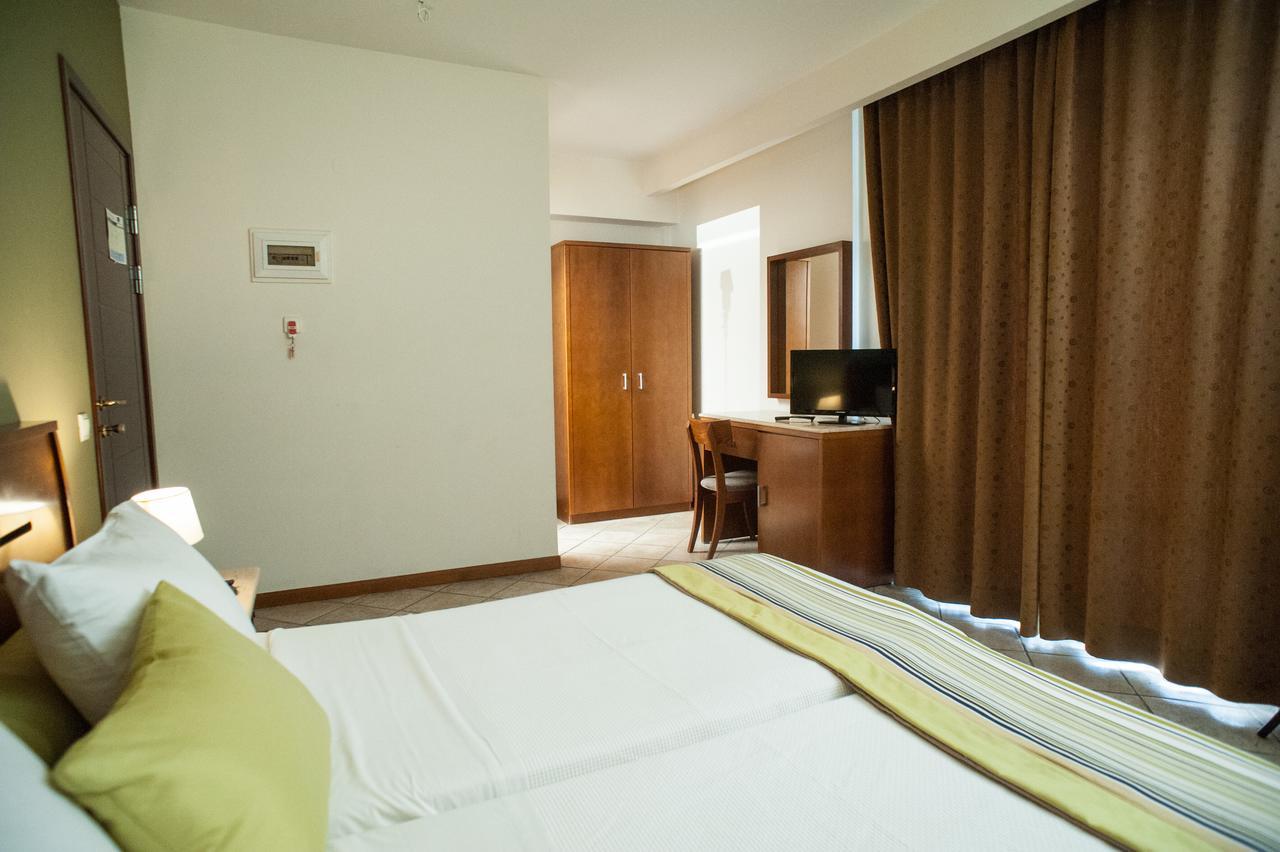 Hotel Aigli Peraía 외부 사진