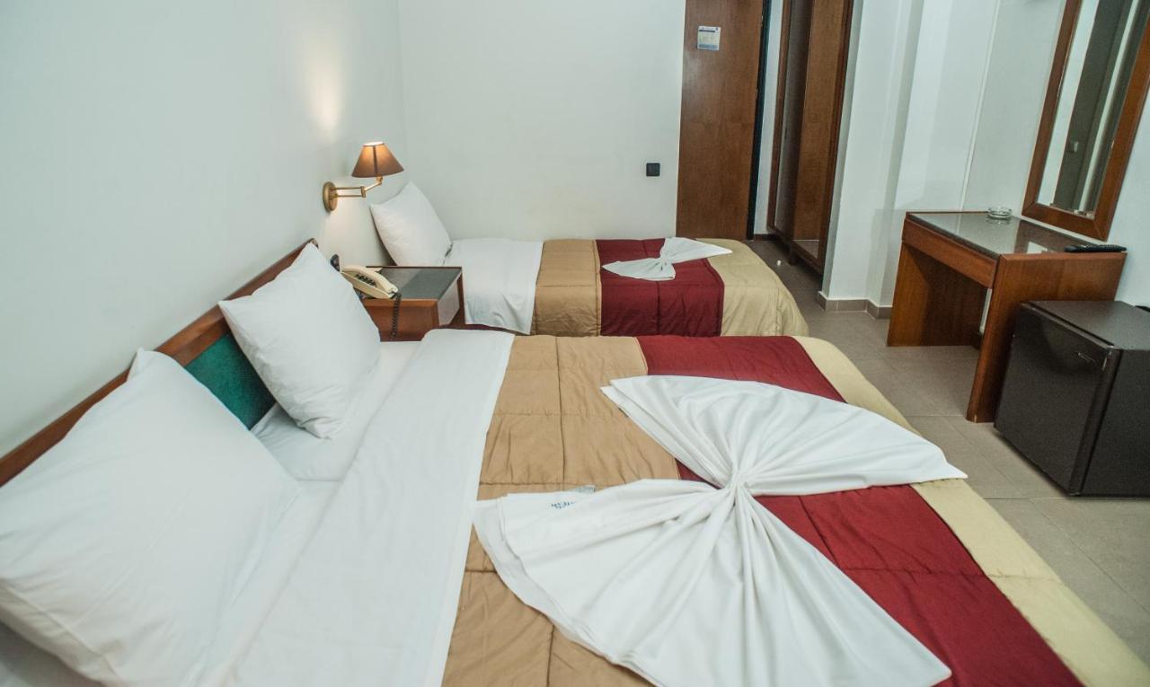 Hotel Aigli Peraía 외부 사진